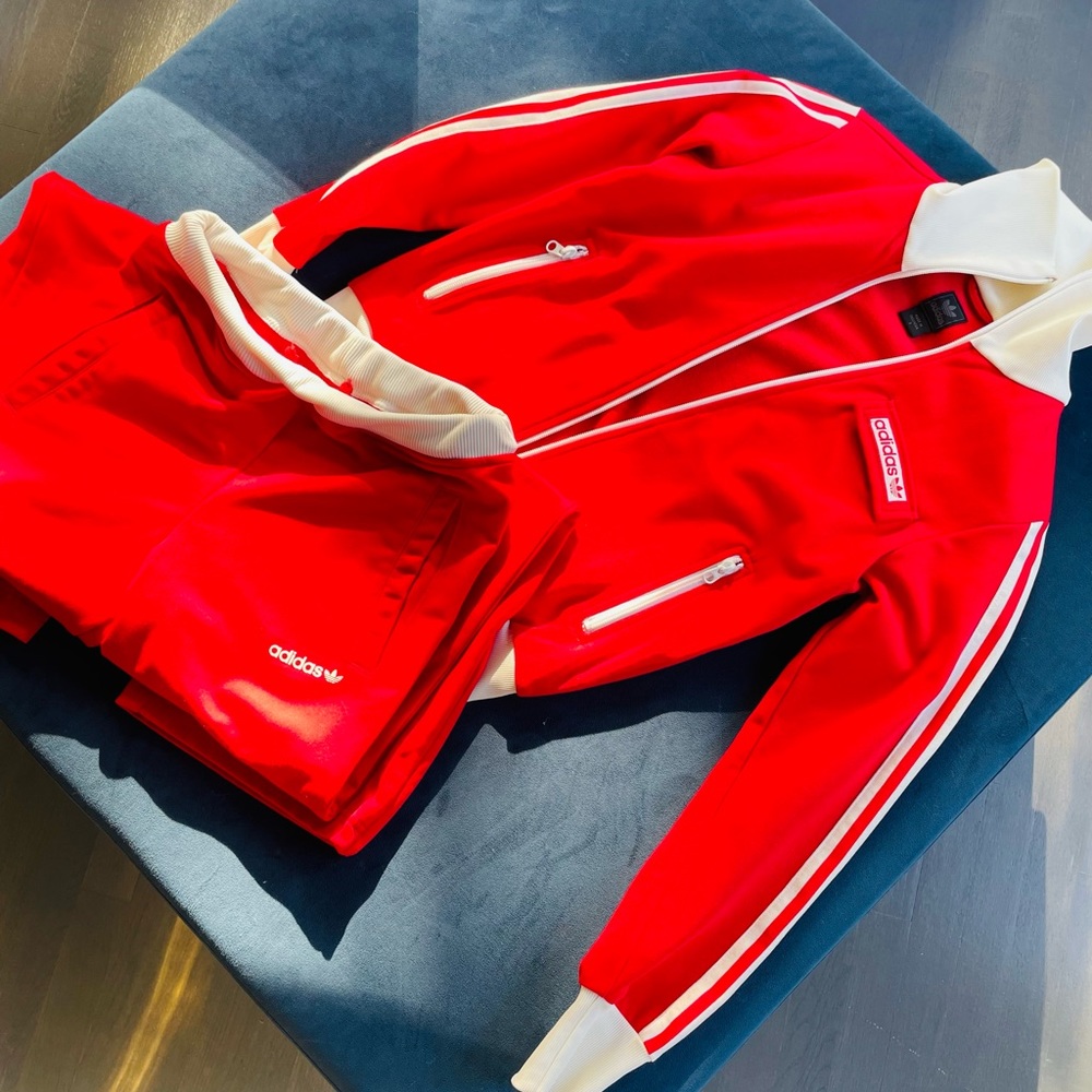 RETRO RED ADIDAS LADIES PANT TRACK SUIT PRESERVED IN PRESTINE CONDITION